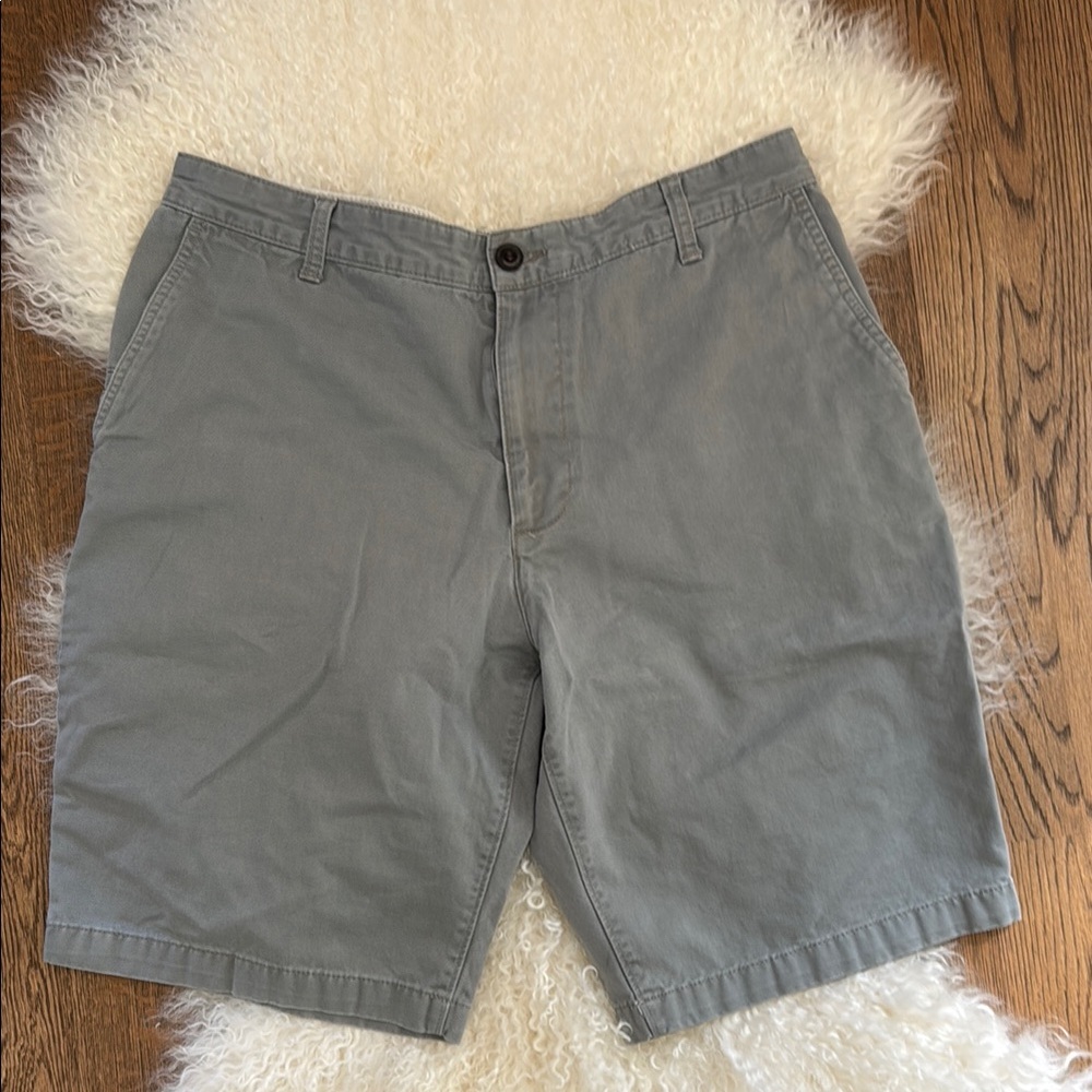 Dockers Gray Flat Front Shorts Classic Style